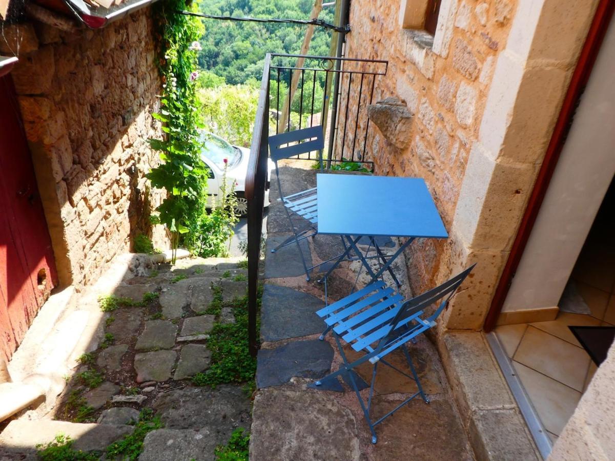 Villa L 'Oustal De Sophie En Aveyron, A Montjaux Extérieur photo